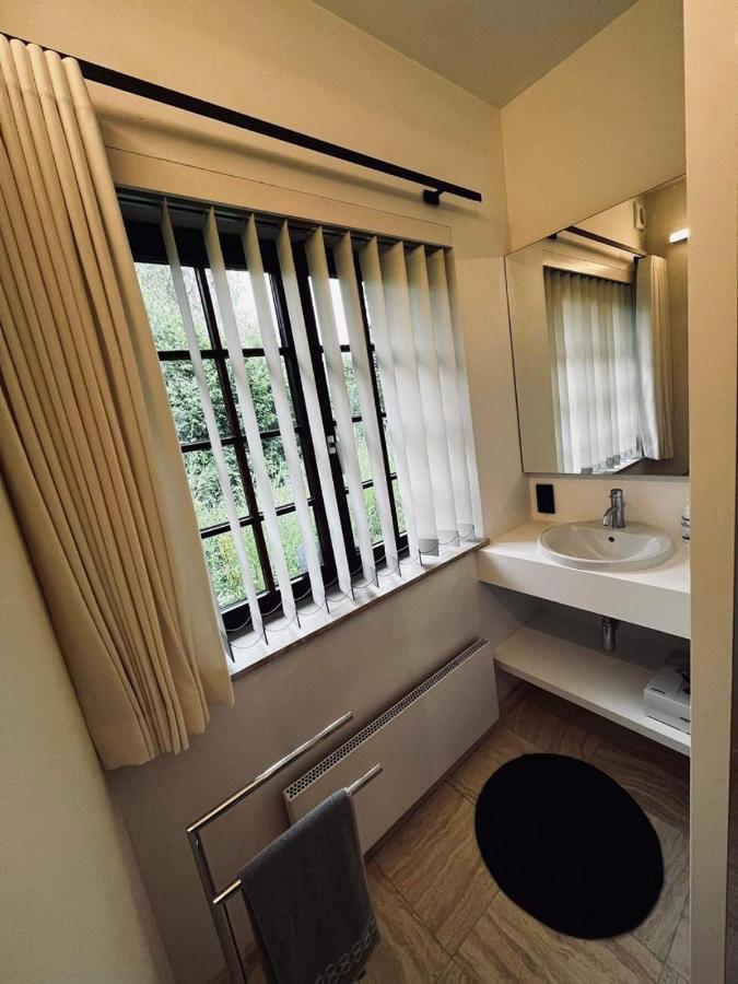Guesthouse Ter Linden Bazel Extérieur photo